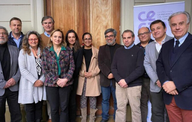 Alcalde Codina es integrante del CECAN: Organismo que busca una detección temprana al Cáncer en Chile