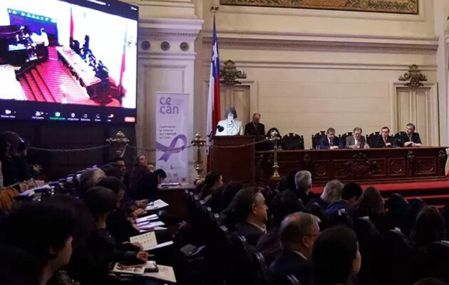 U. de Chile y U. Católica presentaron el nuevo Centro para la Prevención y el Control del Cáncer