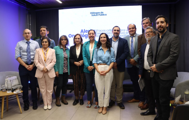 CECAN participó activamente en diálogo metropolitano sobre alerta sanitaria oncológica convocado por Colmed Santiago