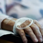 Estudio revela que en 2025 murieron 156 chilenos de cáncer por cada 100 mil habitantes, 10,6% más que en 2010