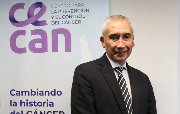 Dr. Arnoldo Riquelme, nuevo director alterno del CECAN: «Mi sueño es que el Ministerio de Salud nos solicite investigación y datos para tomar decisiones basadas en evidencia científica»